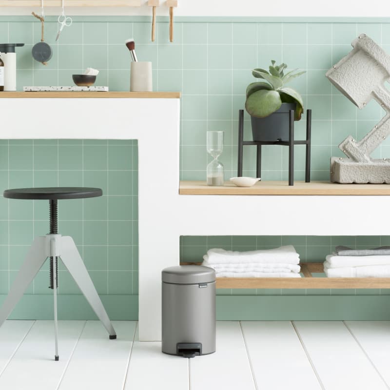 Cubo C/Pedal Platino - Vista 3