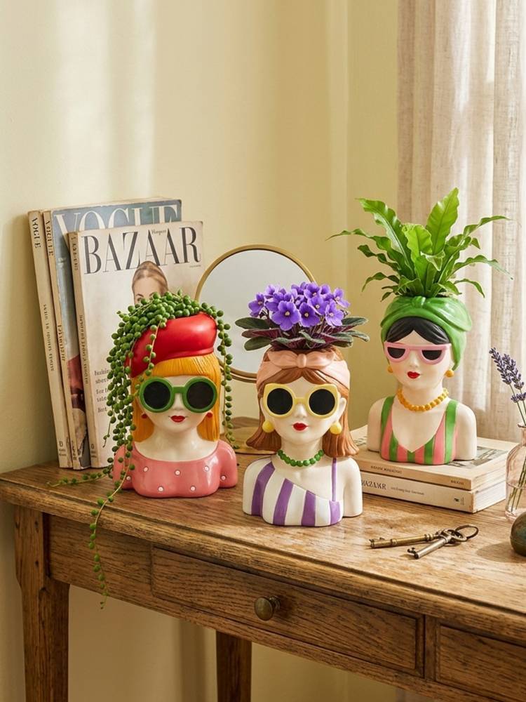 Macetero Mujer vista 2