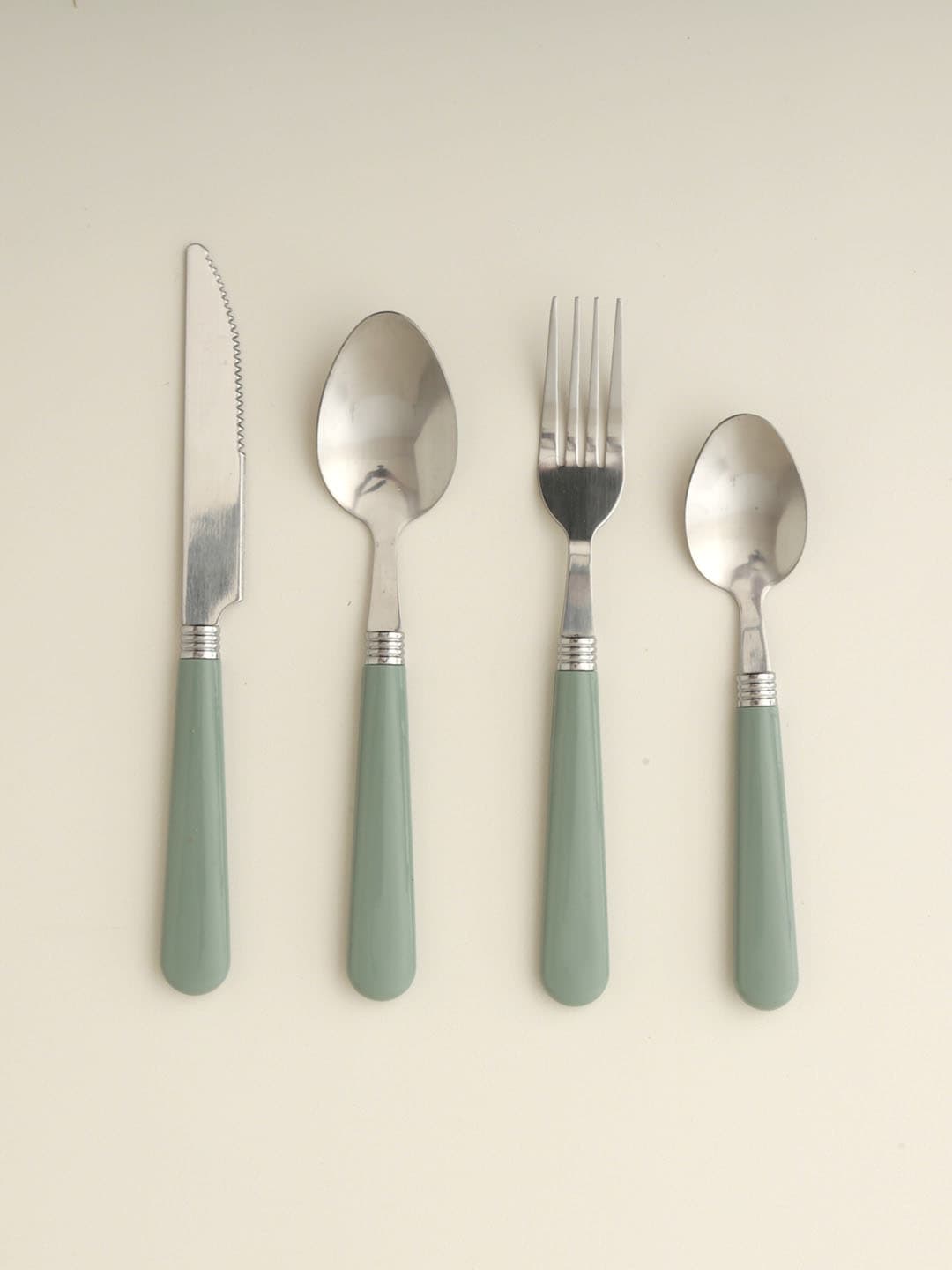 Cubertería Colorama