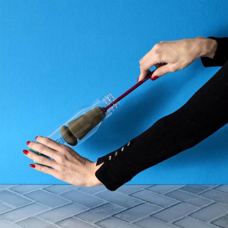 Esponja Limpia Botellas vista 2