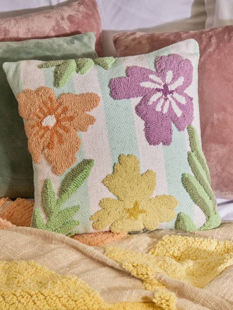 Cojín Flores Silvestres vista 2