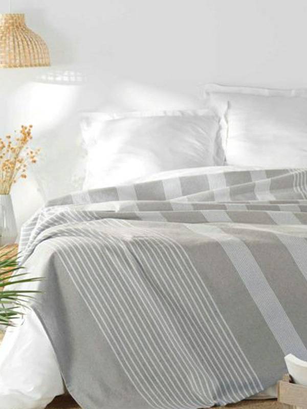 Colcha Adele Gris