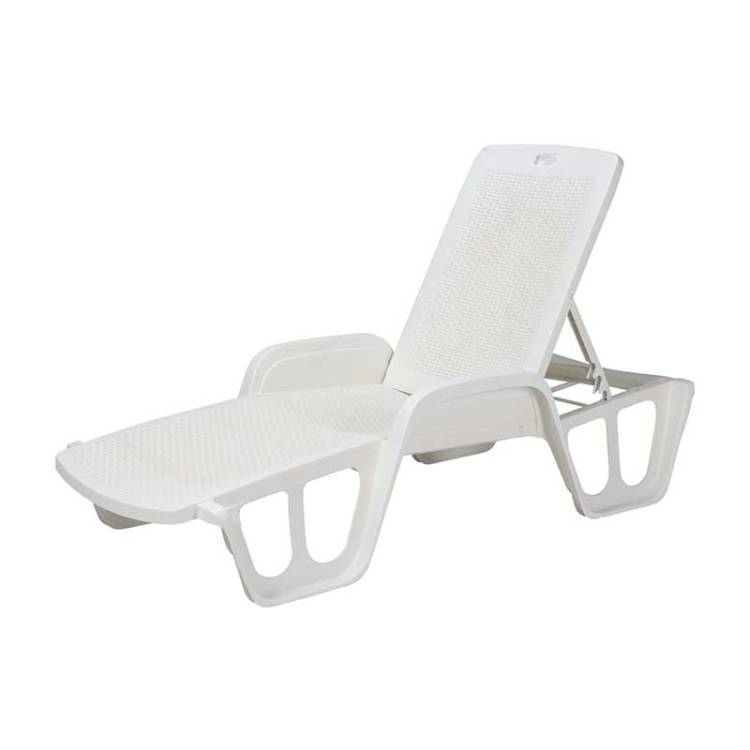 Tumbona Deco Ratán vista 2