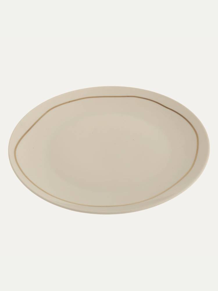 Plato Llano Selena